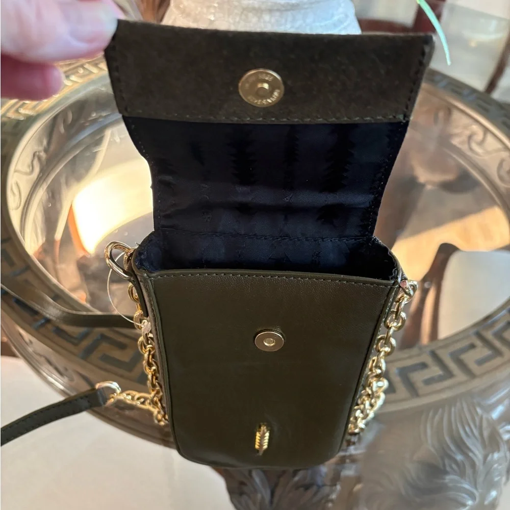💚💚THACKER OLIVE GREEN ANNA LEATHER & SUEDE PHONE/WALLET CROSSBODY BAG!💚💚